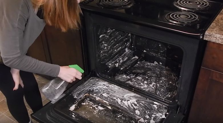 clean oven